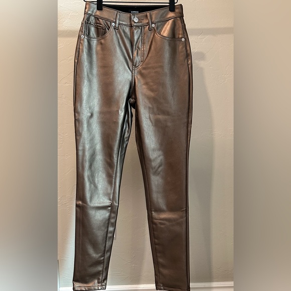 Express High Waisted Metallic Faux Leather Skinny Pant in Copper Size 2 - Picture 2 of 7